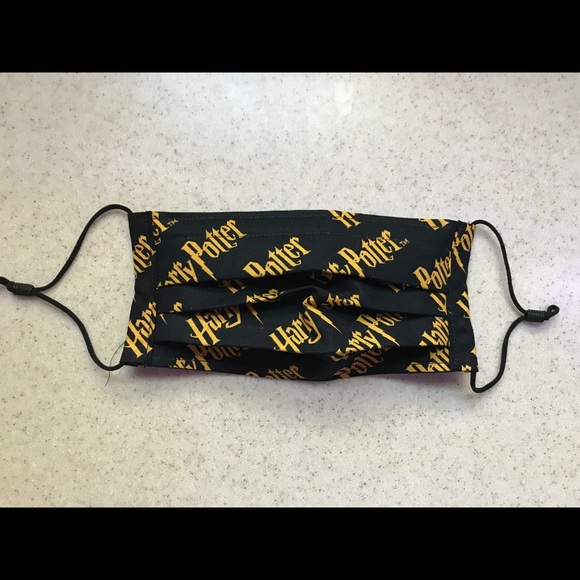 Harry Potter Hogwarts Houses face masks - Picture 6 of 8